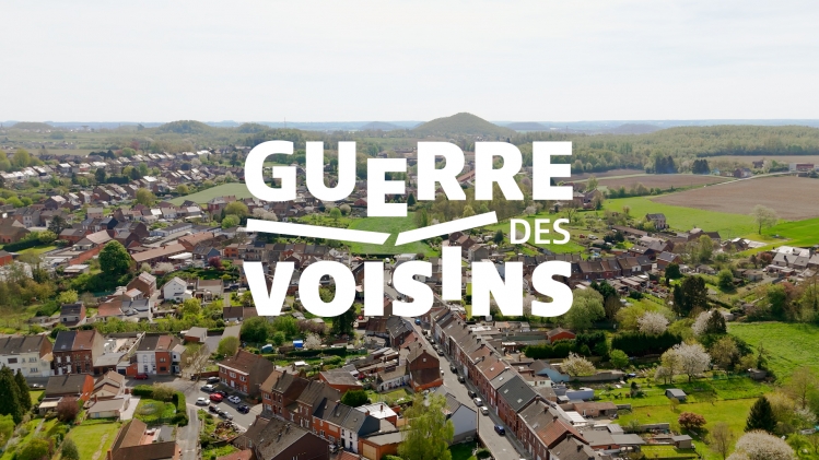 La guerre des voisins: La voisine qui ne voulait pas du bar d'en bas / D'un conflit de voisine à une guérilla urbaine