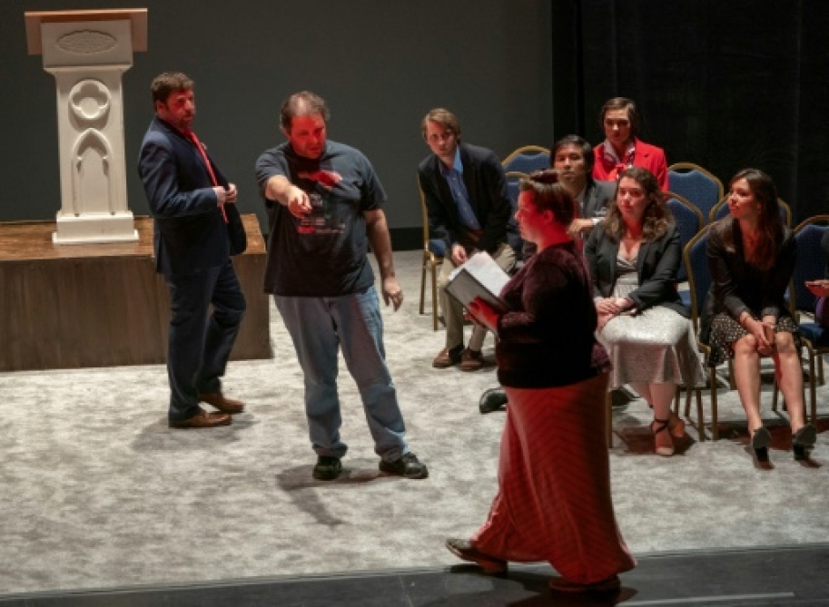 "Le Mikado", l'opérette anglaise revit à la Maison Blanche RTL Info