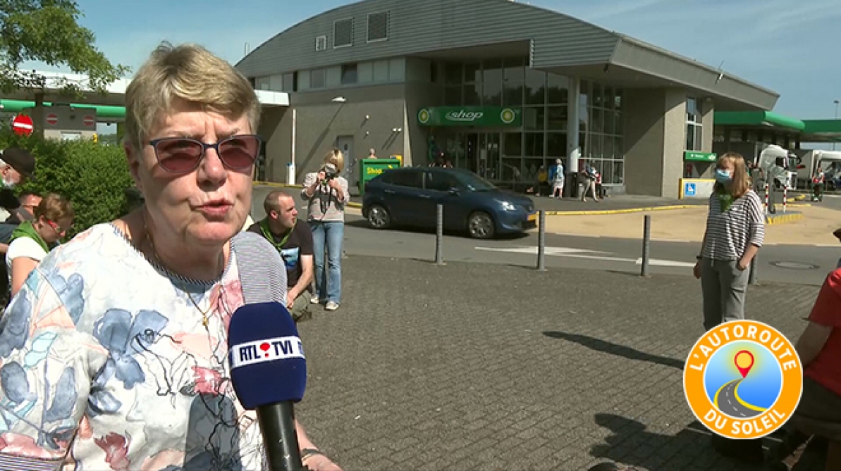 Les Belges prennent la route du soleil "Au lieu de remplir le
