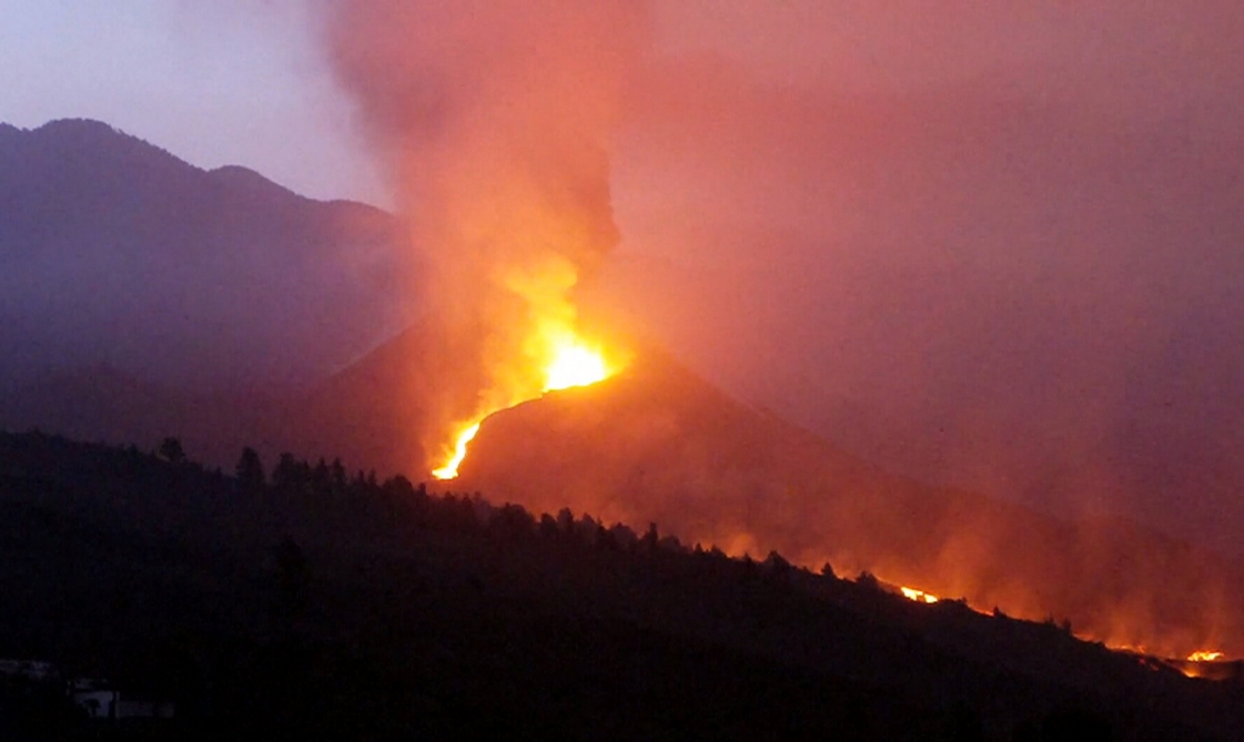 Nouvelles images impressionnantes de l'éruption volcanique à La Palma