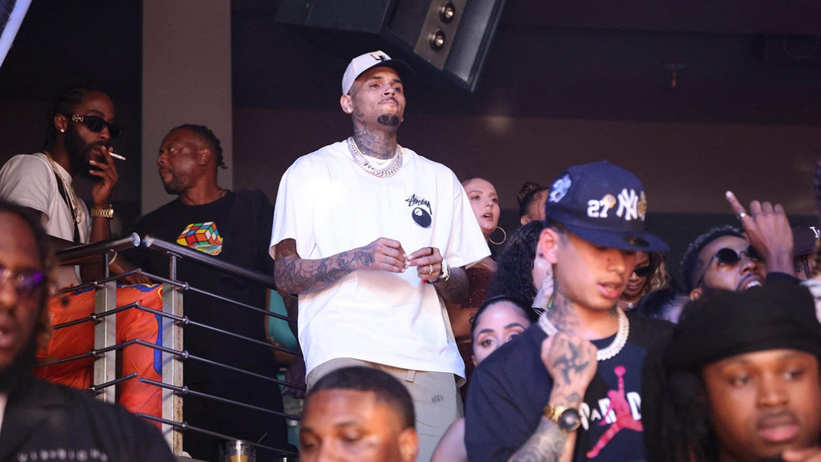 Chris Brown Concert Bruxelles 2023 Chris Brown sur le point de se battre avec un tiktokeur: "Tu as eu peur de  m'affronter" | RTL Info