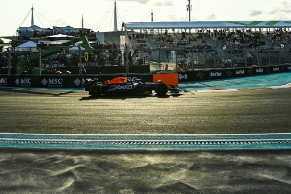 F1/GP de Miami: Verstappen domina el primer día de entrenamientos libres