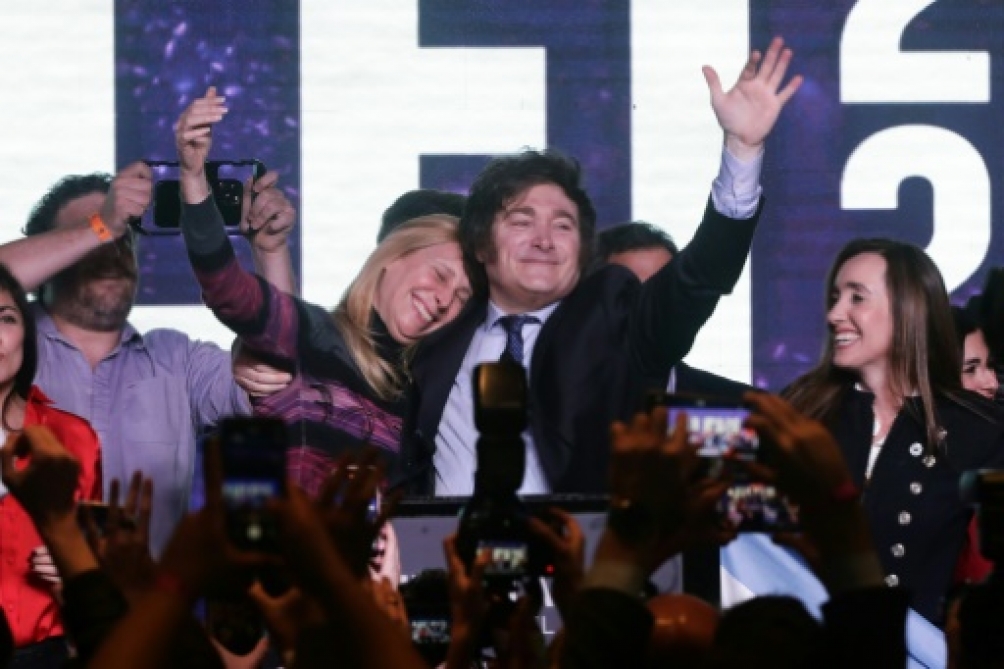 Primarias presidenciales en Argentina: el ultraliberal Milei asume el cargo