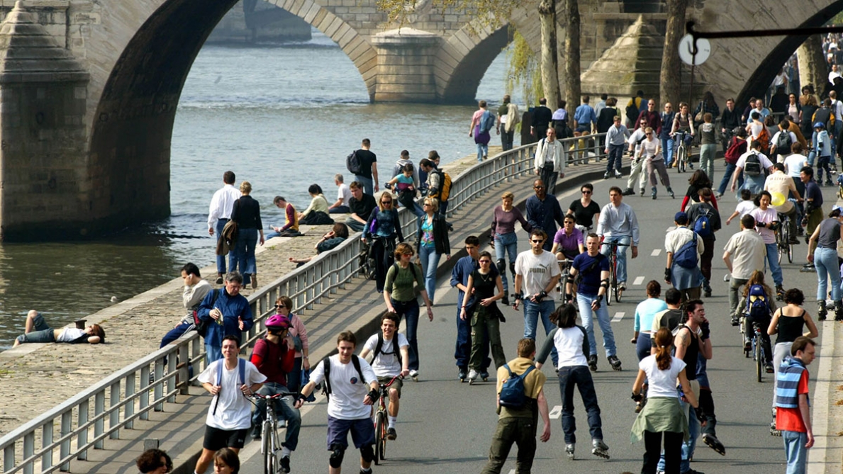 La Francia si prepara a un colpo di sole di rara intensità: “Attenti ai vulnerabili”