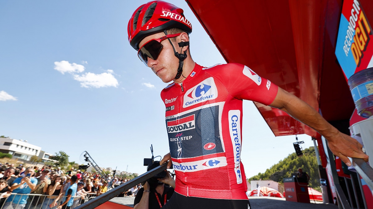 Giro di Spagna: Remco Evenepoel perde la maglia rossa e resta indietro rispetto ai rivali, Sepp Kos vince la sesta tappa