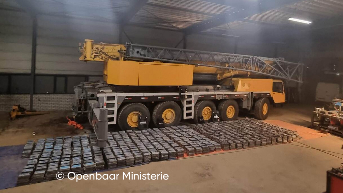 Tre tonnellate di cocaina nascosta transitano per Anversa prima di essere scoperte nei Paesi Bassi: arrestate tre persone