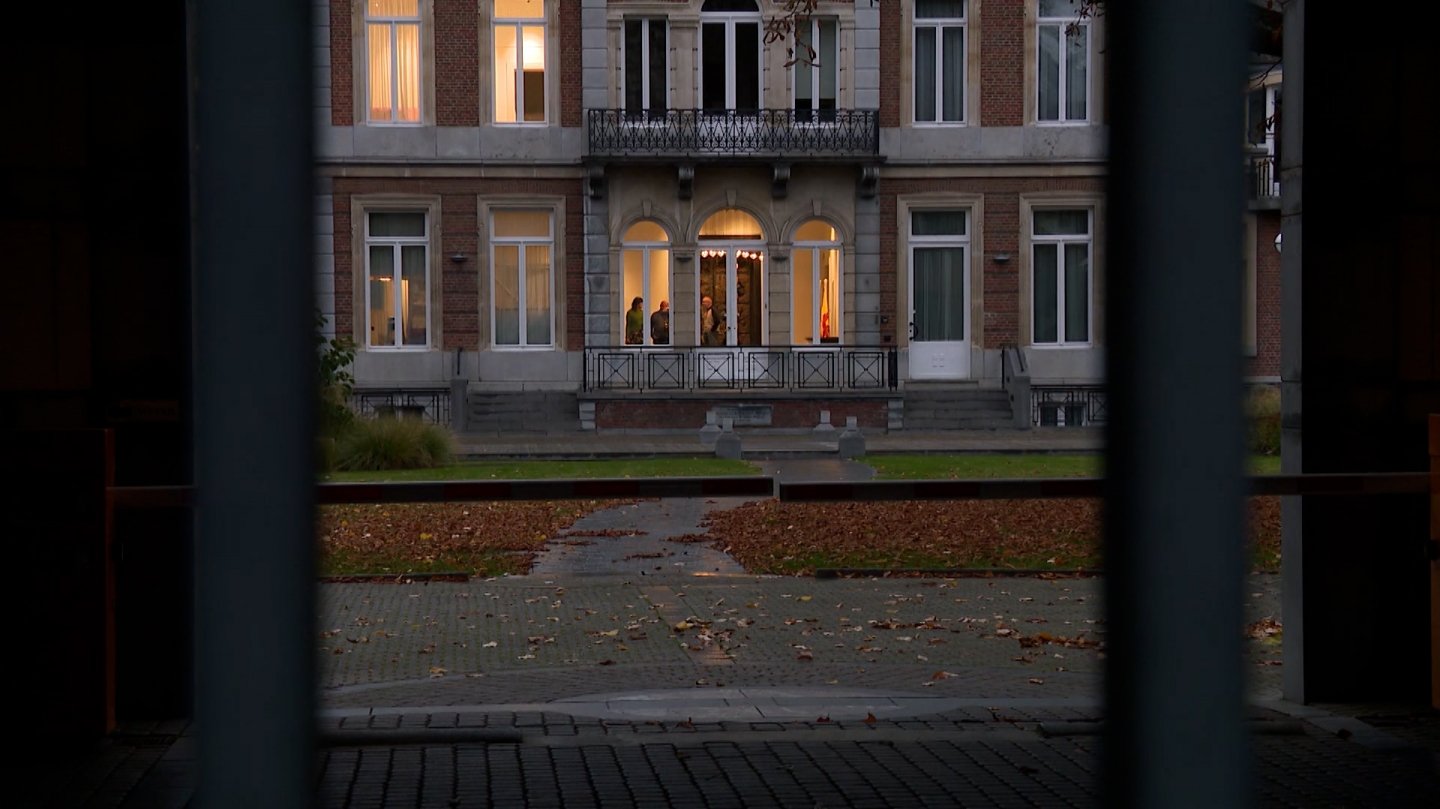 WEB DEPLEX SEB.00_01_32_07.Still001.jpg