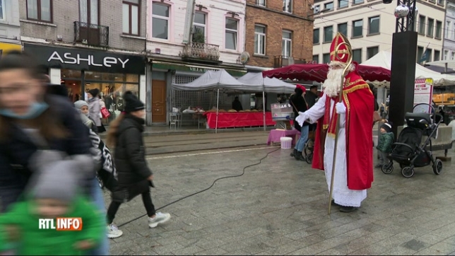 Saint-Nicolas: le grand Saint a rendu visite aux enfants à Anderlecht
