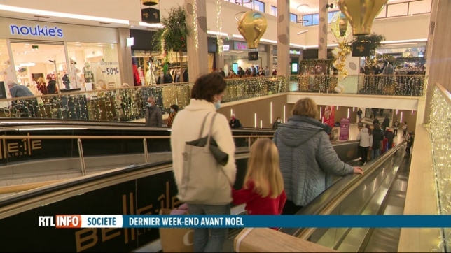 Course aux cadeaux: grosse affluence dans les commerces à Liège