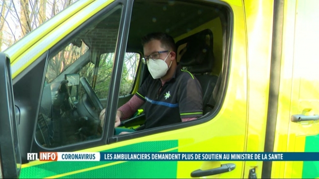 Les ambulanciers demandent davantage de moyens à Frank Vandenbroucke