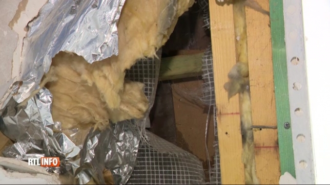 Anderlues: des cambrioleurs pénètrent dans une maison en faisant un trou dans la toiture