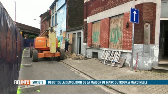 Début de la démolition de la maison de Marc Dutroux à Marcinelle