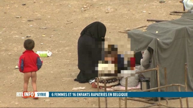 6 femmes et 16 enfants de jihadistes belges ont été rapatriés de Syrie