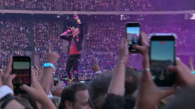 Coldplay fait le show pour le premier de ses quatre concerts