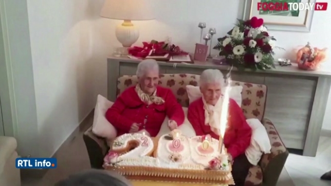 Deux jumelles italiennes fêtent leurs 100 ans ensemble