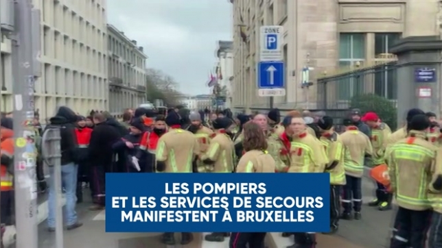 Les pompiers et les services de secours manifestent à Bruxelles