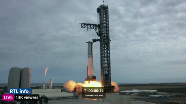 SpaceX teste sa méga-fusée et se rapproche d