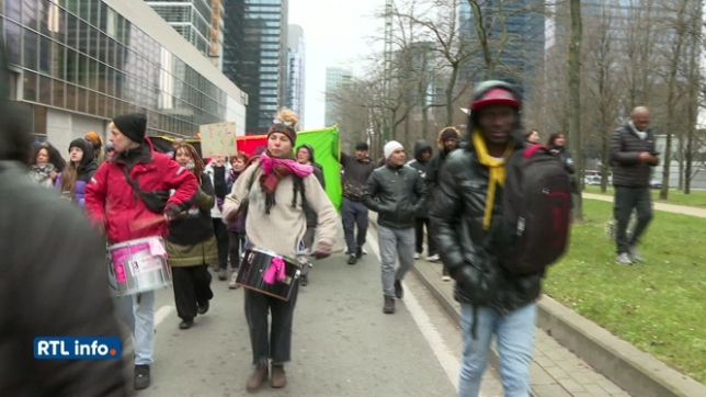 Manifestation à Bruxelles en soutien aux sans-papiers