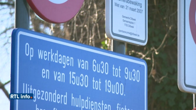 Dilbeek: des panneaux interdisent la circulation de transit en heure de pointe