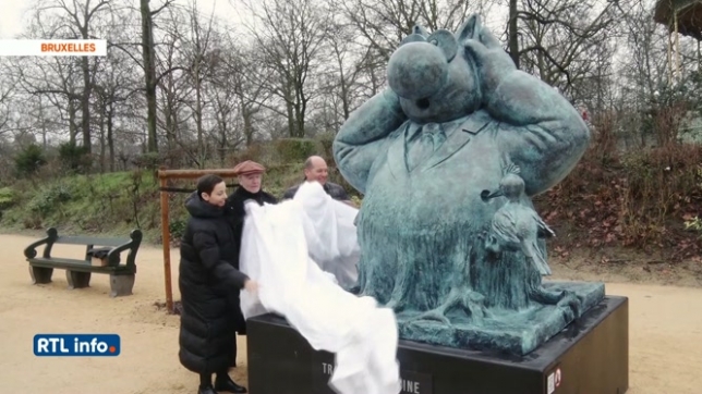 Bruxelles: 20 statues du Chat de Philippe Geluck sont exposées au Parc Royal