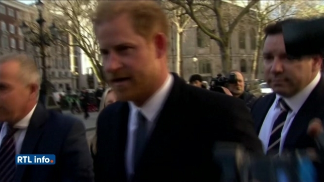 Le prince Harry a fait une apparition surprise à la Haute Cour de Londres