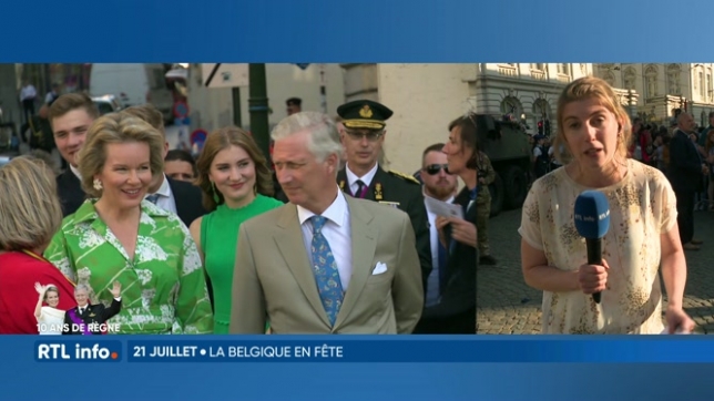 Fête nationale: le roi Philippe et la reine Mathilde ont pris un bain de foule