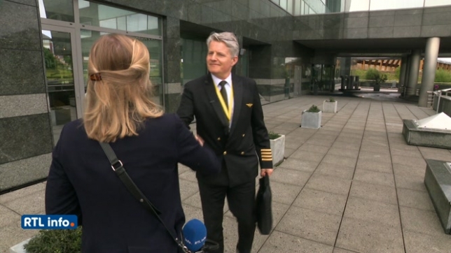 André, pilote Ryanair depuis 17 ans, dévoile les méthodes de la compagnie pour faire pression sur ses salariés