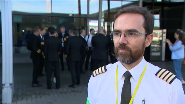 Grève Ryanair: un commandant de bord s