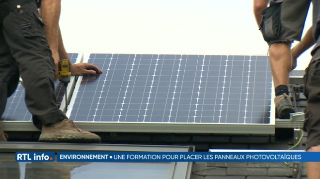 Les installateurs de panneaux photovoltaïques doivent être désormais certifiés