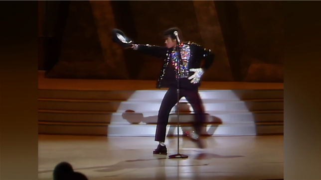 Le mythique chapeau de Michael Jackson, porté lors de son premier moonwalk sur scène, est mis aux enchères