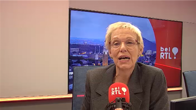 Un député socialiste quitte le PS bruxellois, parce qu’il l’estime trop communautariste: la réaction de la ministre Karine Lalieux