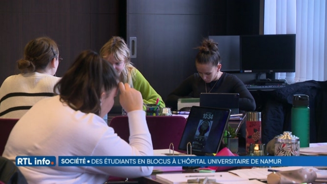 Des étudiants en blocus au CHU UCL Namur
