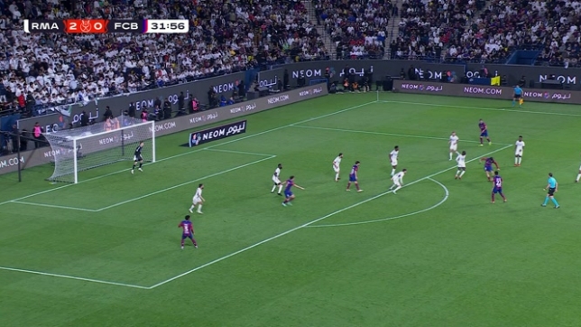 Real Madrid-Barcelone: le magnifique but de Lewandowski