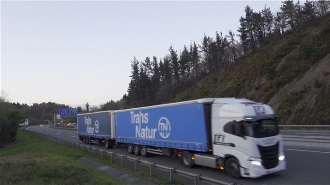 Un pas de plus vers les méga-camions en Europe