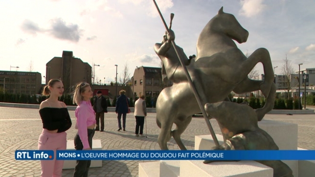 La statue de bronze en hommage au Doudou de Mons attire les critiques