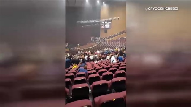 Fusillade et incendie dans une salle de concert à Moscou