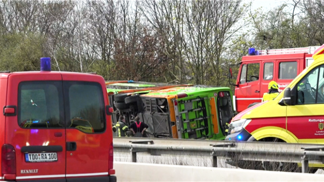 En Allemagne, un accident de car de tourisme fait plusieurs morts sur une autoroute