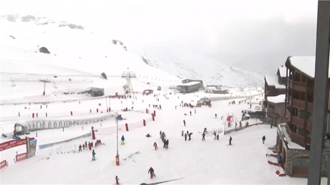 Dans les Alpes, les skieurs sont de retour avec la météo hivernale