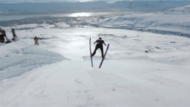 Il bat le record du monde de saut à ski mais ne sera pas homologué