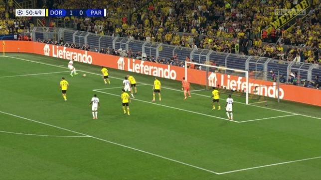 Dortmund-PSG: les Parisiens touchent deux fois le poteau