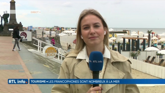 Les vacanciers affluent à la côte belge malgré le mauvais temps