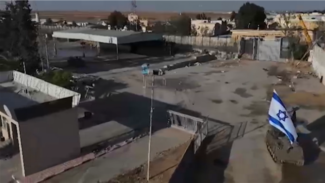 Israël dit avoir pris le contrôle du point de passage de Rafah vers l