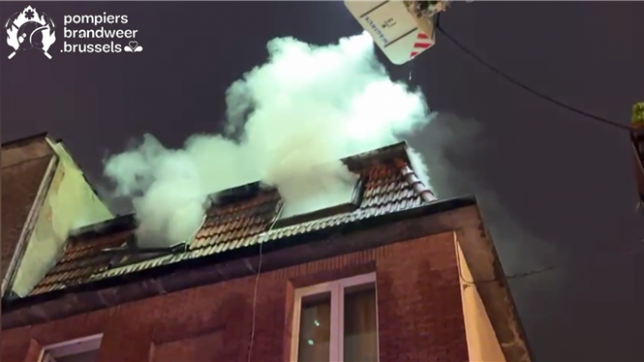 Un incendie se déclare dans une maison à 9 appartements à Bruxelles: une personne emmenée à l