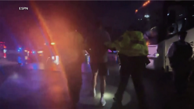 Voici les images de l'arrestation du numéro 1 mondial de golf, Scottie Scheffler