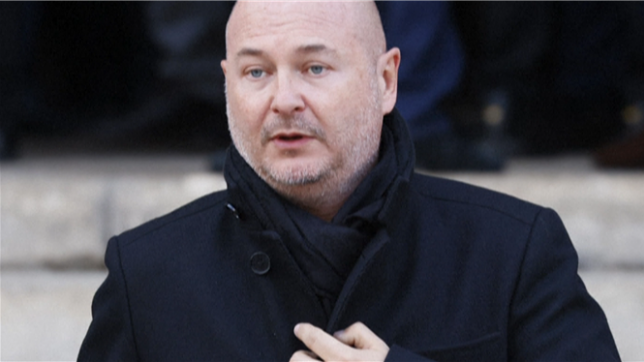 Cauet mis en examen pour viols et agression sexuelle: ce que l'on sait