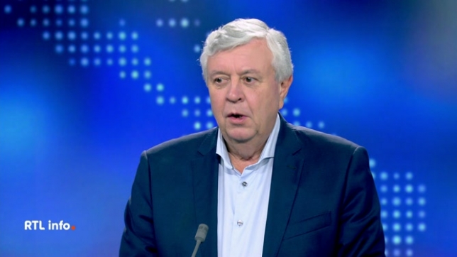 Michel Claise, candidat de DéFI, fait face à Martin Buxant
