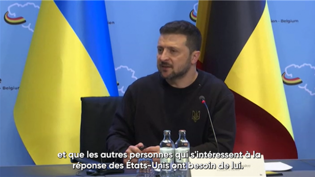 L'absence de Biden au sommet pour la paix équivaudrait à applaudir Poutine, selon Zelensky