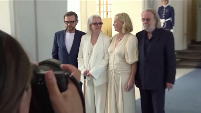 ABBA: le légendaire groupe suédois se voit décerner un ordre royal