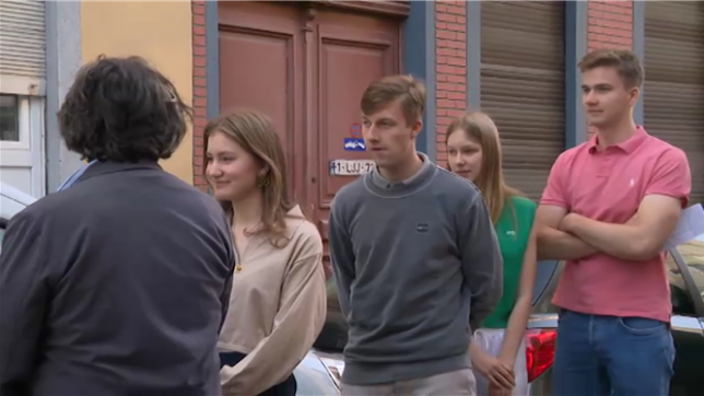 Les princes et princesses Elisabeth, Éléonore, Gabriel et Emmanuel sont arrivés pour voter à Laeken