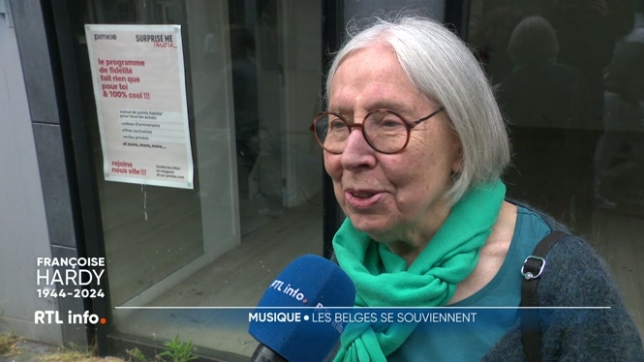 Que retient-on de Françoise Hardy dans les rues de Namur ?